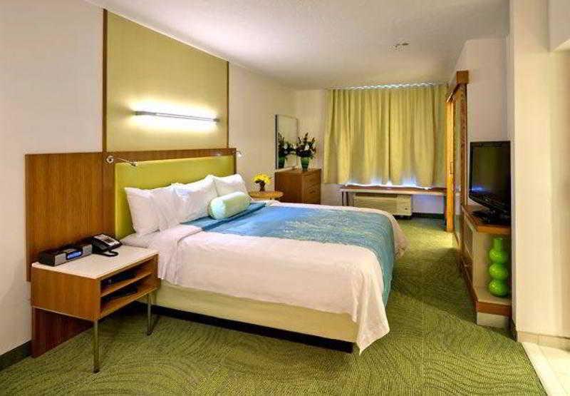 Springhill Suites By Marriott Rexburg Exterior photo