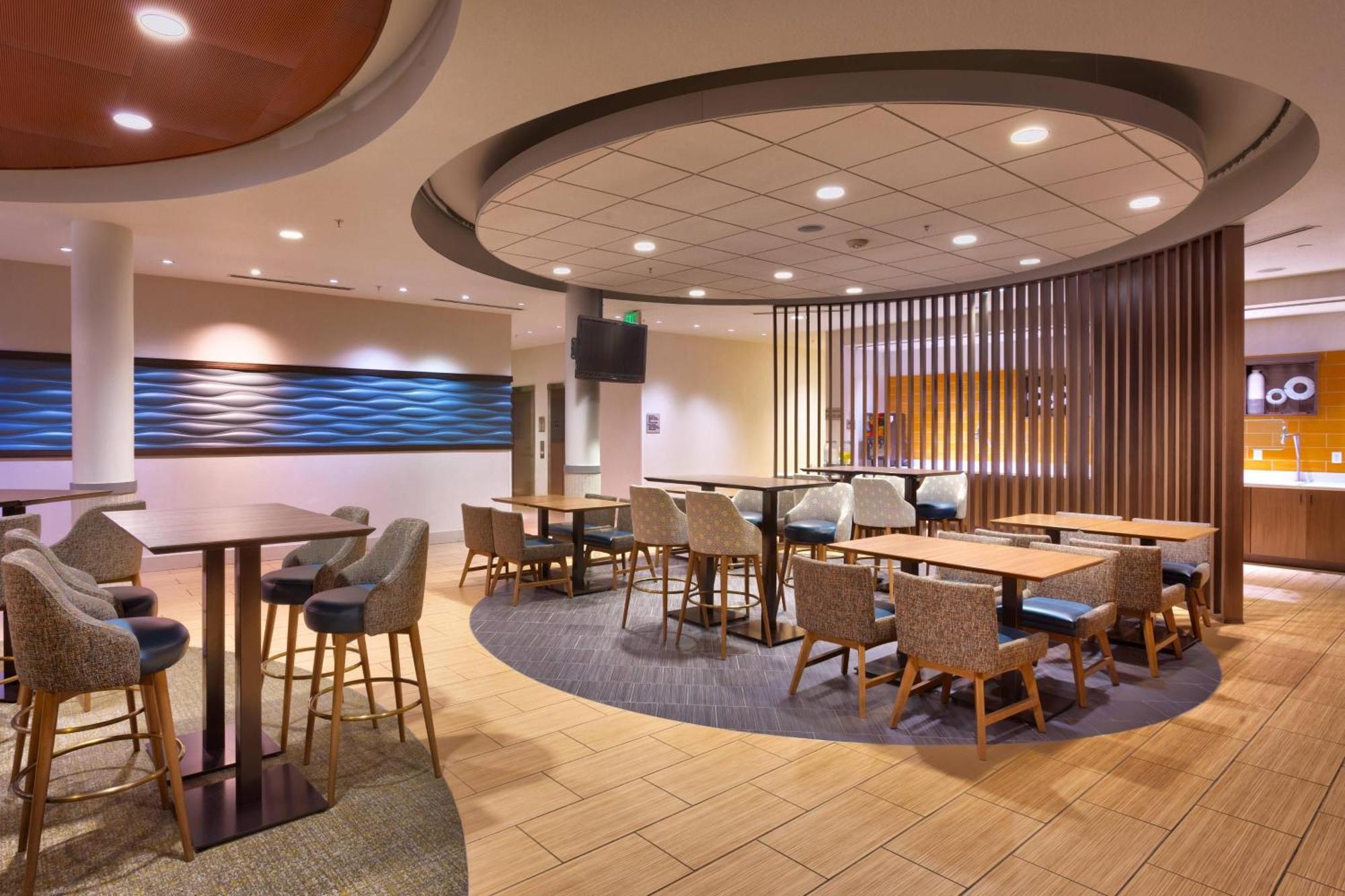 Springhill Suites By Marriott Rexburg Exterior photo