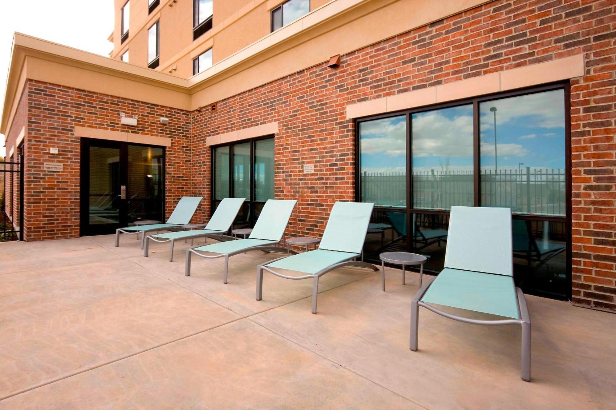 Springhill Suites By Marriott Rexburg Exterior photo