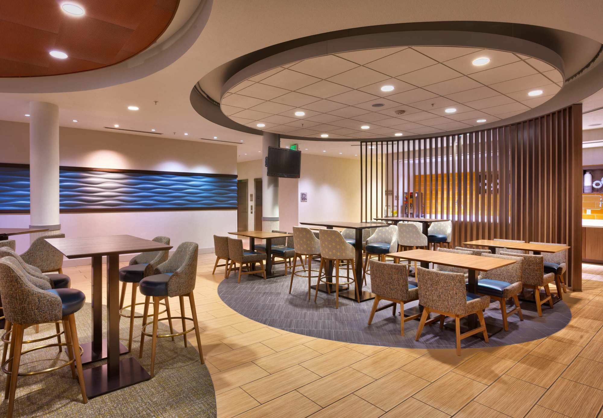 Springhill Suites By Marriott Rexburg Exterior photo